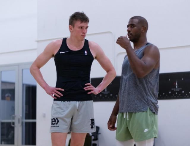 竞技宝战果分析-湖人连收利好！八村垒伍德康复 韦少保罗指点新星