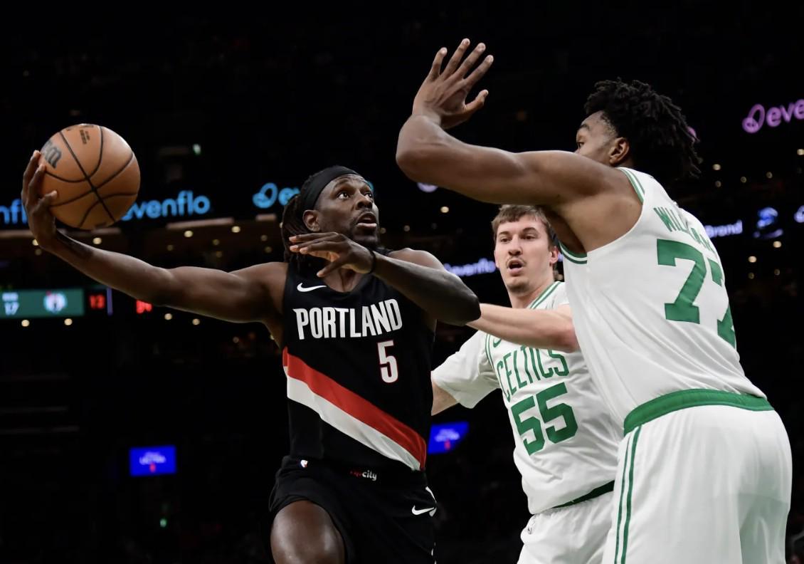 竞技宝官网平台-霍勒迪：重回波士顿能感受到热爱；早就预料到凯尔特人会很强